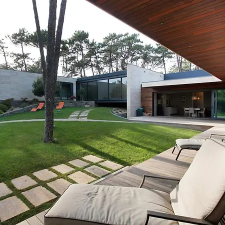 With 4 Bedrooms In Fao With Private Pool Enclosed Garden And Wifi 200 M From The Beach * Esposende