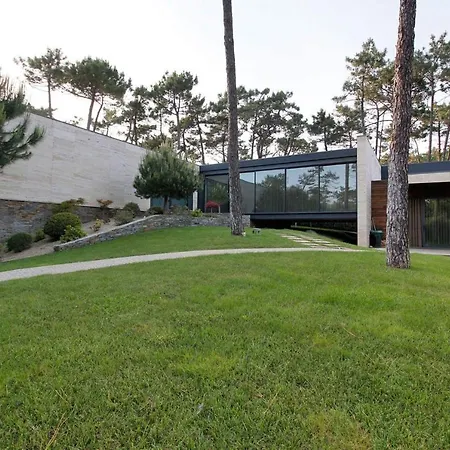 With 4 Bedrooms In Fao With Private Pool Enclosed Garden And Wifi 200 M From The Beach Willa *
